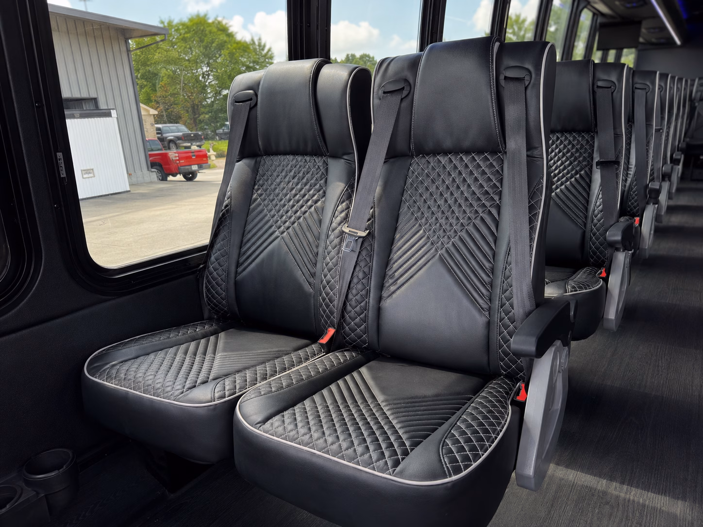 bus rentals for stamford prom nights that run on your schedule
