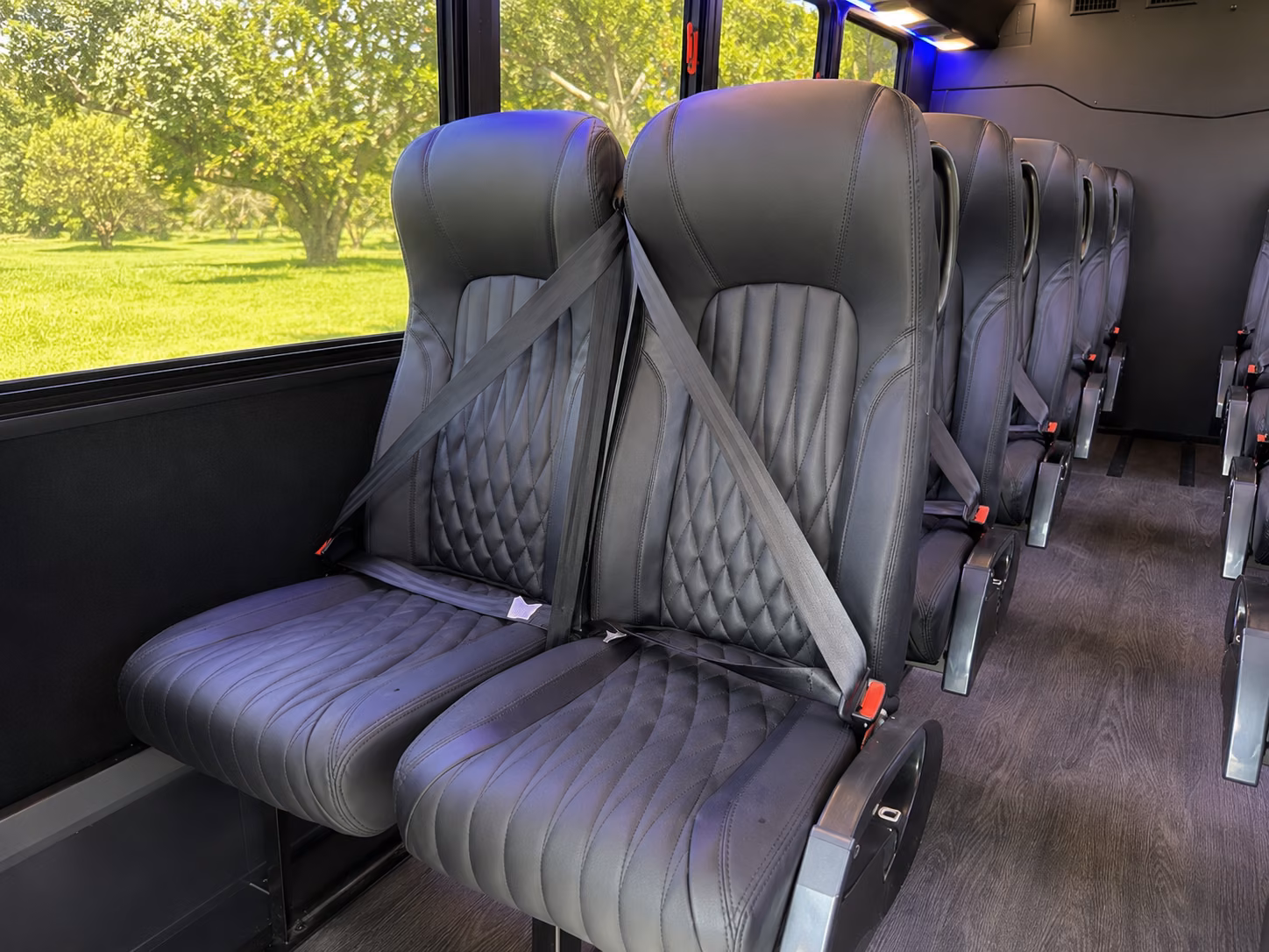 stamford airport transportation onboard seating